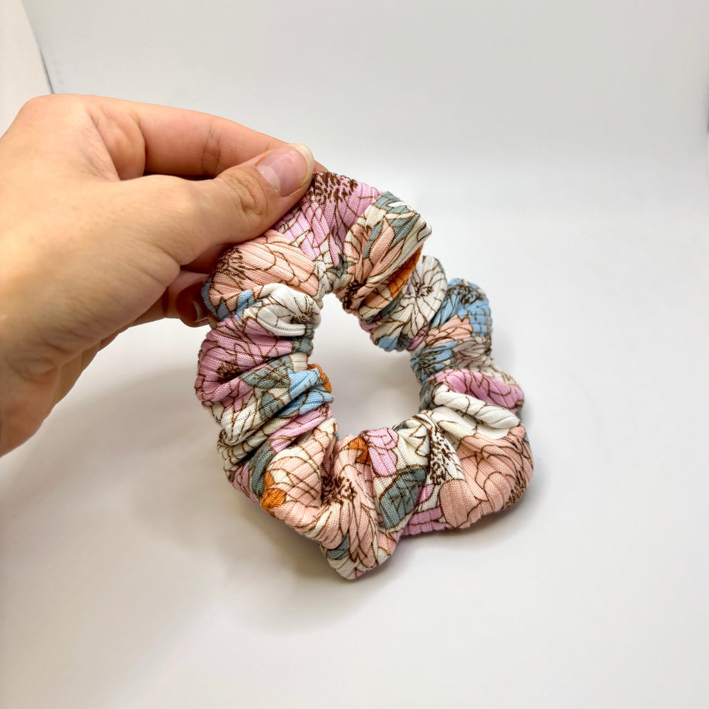 Mini Colorful Flowers Ribbed Scrunchie